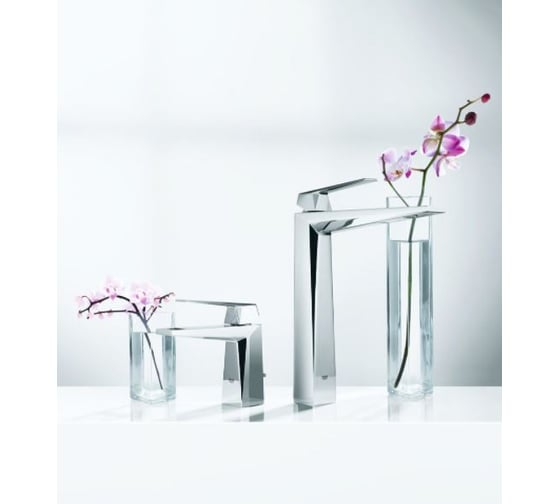 Смеситель для раковины GROHE Allure Brilliant гладкий корпус 23033000