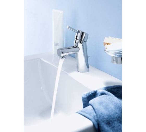Смеситель для раковины GROHE Concetto New гибкая подводка 32204001