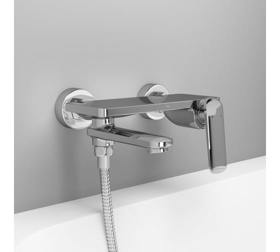 Смеситель для ванны IDDIS Bullet BULSB00i02WA