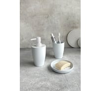 Набор аксессуаров для ванной PRIMANOVA PURE (Белый) 3 пред., пластик. Дозатор 410 мл, 8,5x8,5x18; стакан 8,5x8,5x12; мыльница 13,5x13,5x2 см. M-SAS15-01