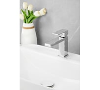 Смеситель для раковины BELZ латунь, хром B10613