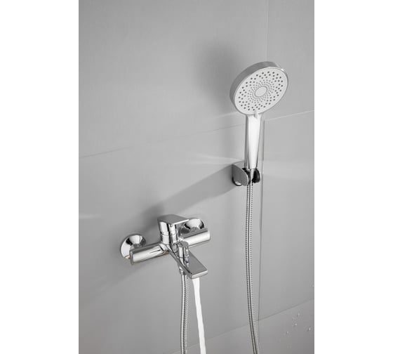 Смеситель для ванны BELZ короткий излив, латунь, хром B60678