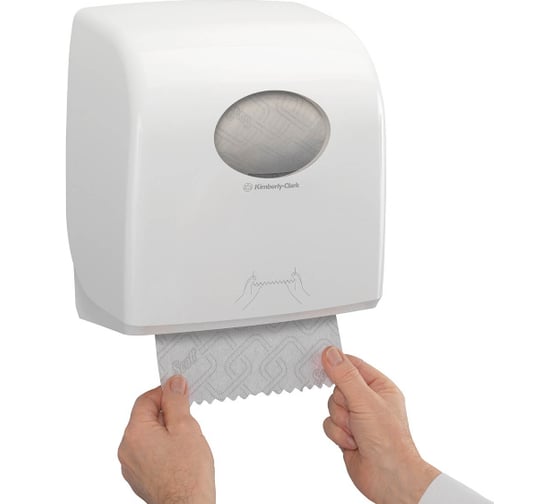 Полотенца для рук Kimberly-Clark Scott Essential SLIMROLL белый 6695