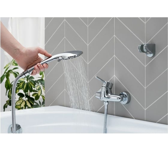Настенный смеситель для душа Bravat SLIM + аксессуары 00203127 F9332366CP-01-RUS
