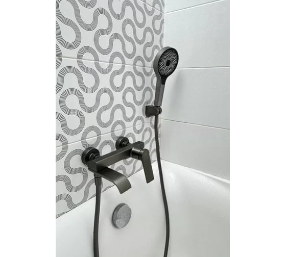 Смеситель для ванны однорычажный ViEiR с коротким изливом графит для ванны и душа V343531-G 1