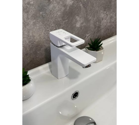 Смеситель однорычажный для раковины ViEiR латунь, керамический картридж, белый V353511-F 1