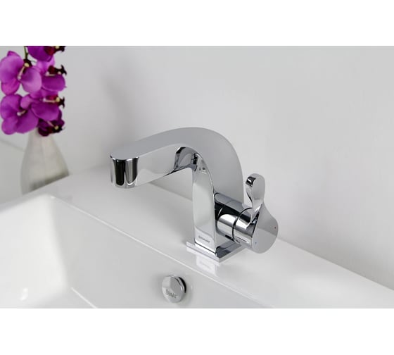 Смеситель для умывальника Bravat Wave F174108C-2