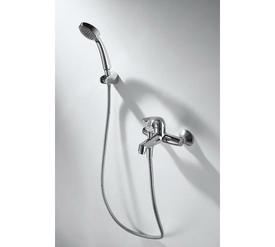 Смеситель для ванны с коротким изливом с аксессуарами Bravat Fit F6135188CP-B-RUS