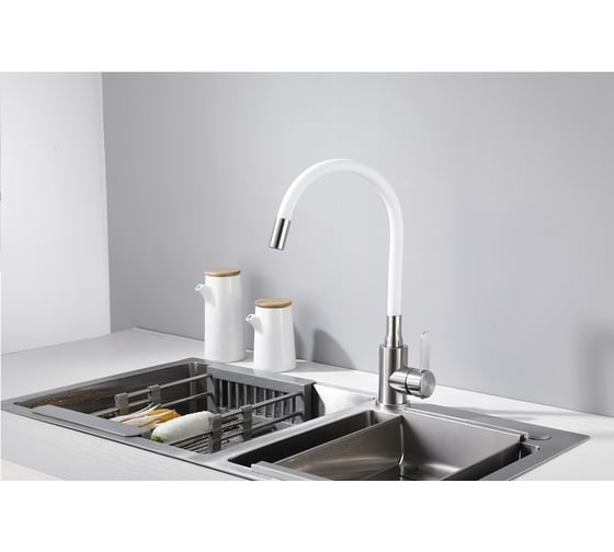 Смеситель для кухни MYNAH с гибким силиконовым изливом M58301L1