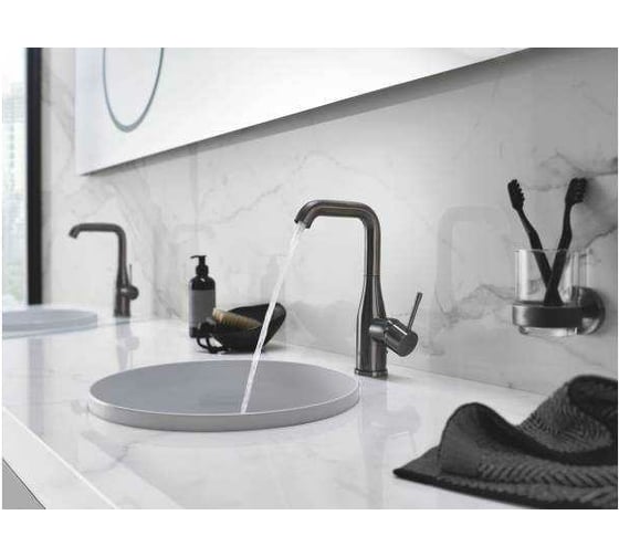 Смеситель для раковины GROHE Essence New с высоким изливом, сливной гарнитур 32628AL1