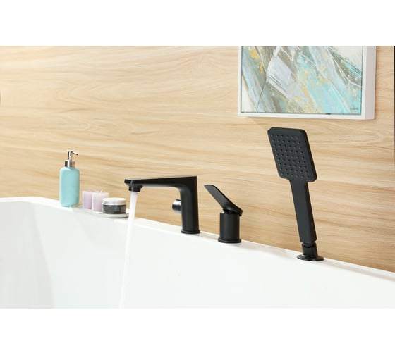Смеситель на борт ванны Lemark Bronx LM3745BL