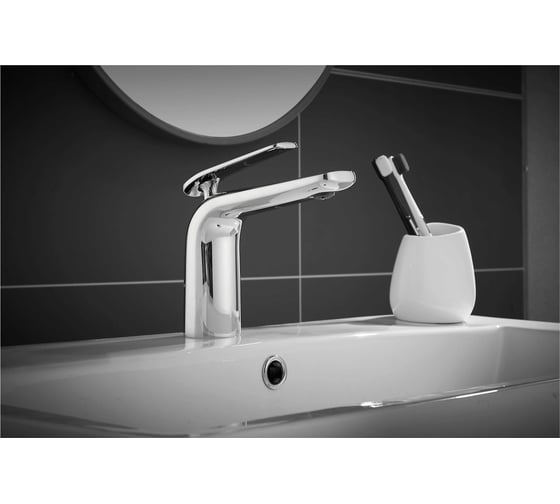 Смеситель для раковины ROSE хром R3901