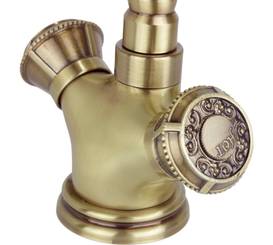 Кухонный смеситель BRONZE DE LUXE ROYAL с поворотным аэратором, без орнамента 10105K/1
