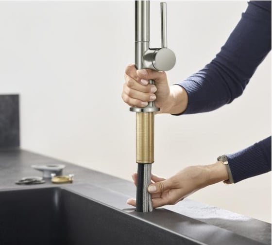 Смеситель для кухни Hansgrohe M54 talis 210 с вытяжным душем, sbox сталь 72801800 00000082992