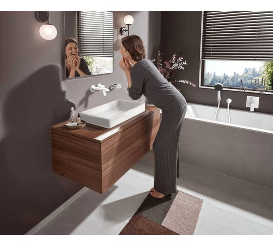 Внешняя часть настенного смесителя для раковины Hansgrohe Vivenis на 2 отверстия 75050700 00000094163