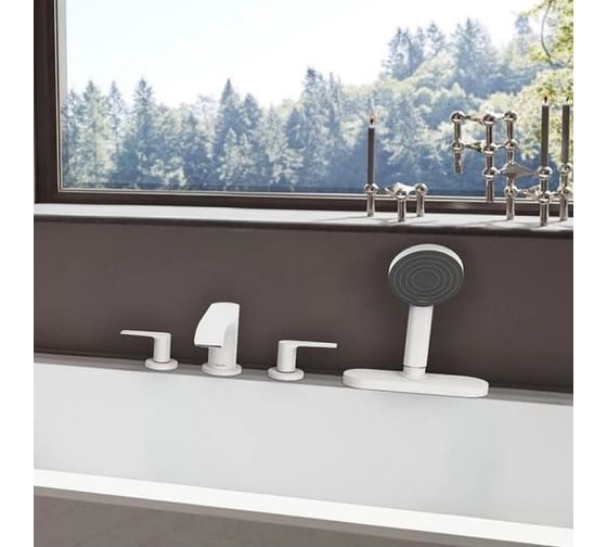 Смеситель на край ванны Hansgrohe Vivenis sbox на 4 отверстия, матовый белый 75444700 00000094185