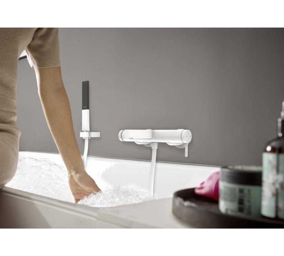 Смеситель для ванны Hansgrohe Finoris матовый белый 76420700 00000094261