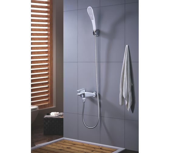 Смеситель для ванны Rose R1302F