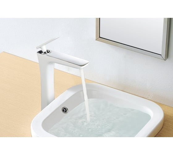 Смеситель для раковины Rose R1611F