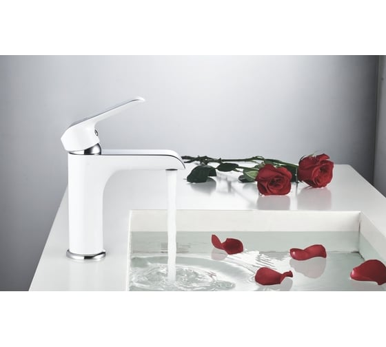 Смеситель для раковины Rose R2101F
