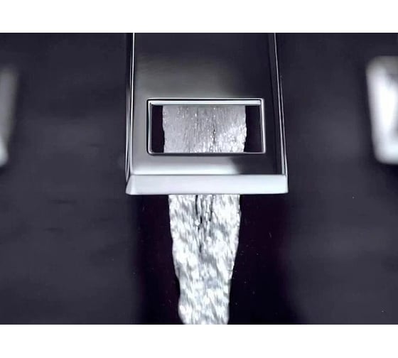 Внешняя часть смесителя для раковины GROHE Allure Brilliant на 2 отверстия (вынос 161 мм), хром 19781000