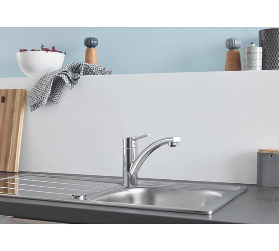 Смеситель для кухонной мойки Grohe Swift c низким изливом, хром 30358000