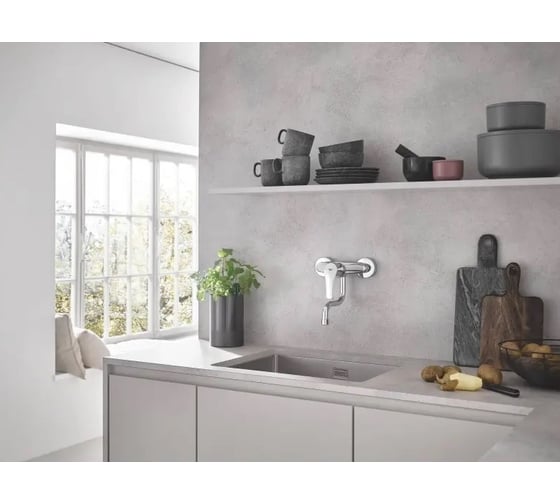 Смеситель для кухонной мойки Grohe Eurosmart настенный монтаж, вынос излива 150 мм, хром 31509003