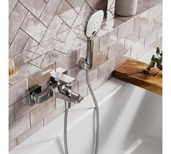 Смеситель для ванны с коротким изливом WasserKRAFT Salm 2701