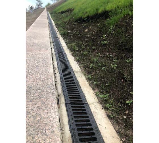 Чугунная решетка Aquastok щелевая Norma DN100 C250 500x136x15 (31013C) 549109