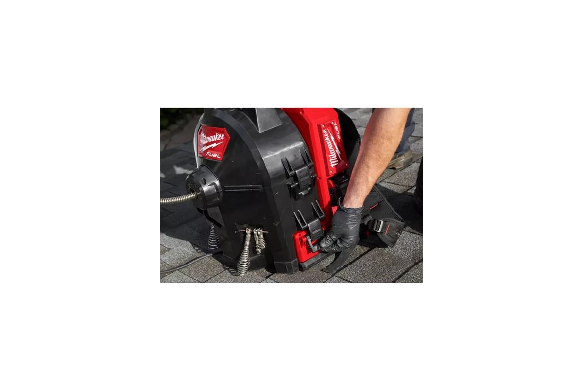 Аккумуляторная ранцевая прочистная машина Milwaukee M18 FFSDC16-0 FUEL  4933459709 с тросиком 16 мм - выгодная цена, отзывы, характеристики, фото -  купить в Москве и РФ