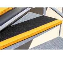 Противоскользящий профиль из стеклопластика Mehlhose GmbH пластина с углом, 230 ммx600ммx30мм, крупное зерно, цвет-черный с желтым краем, GKXW2300600