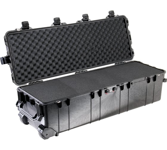 Защитный кейс Pelican 1740 черный с поропластом 1740-000-110E