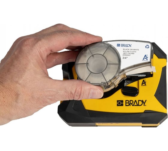Портативный принтер этикеток BRADY M211 в комплекте шнур питания, m21-750-499 brd170381