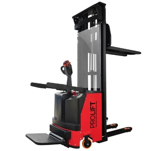 Самоходный электрический штабелер PROLIFT SDK 1545, грузоподъемность 1500 кг, высота подъема 4500 мм, с платформой для оператора, АКБ 280 Ah