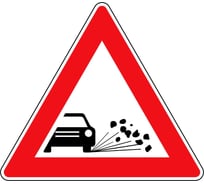 Знак дорожный ООО ПК "МАГИСТРАЛЬ" 1.18 Выброс гравия А900 мм пленка тип IА 4687207367592