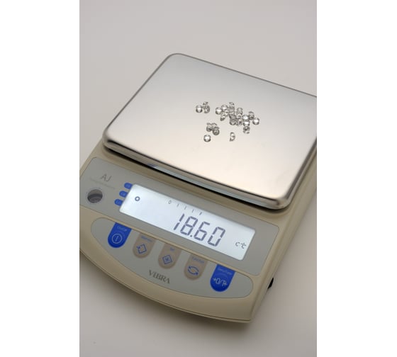 Лабораторные весы ViBRA AJ-820CE