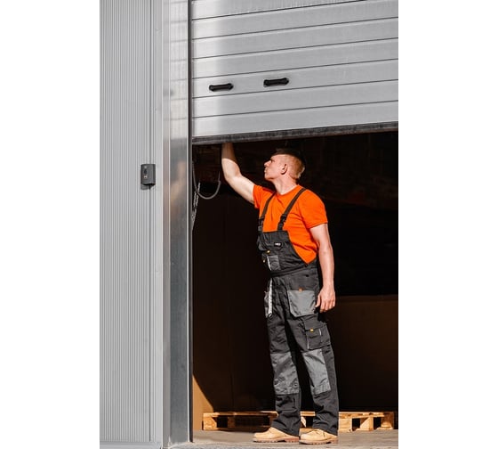 Рабочий полукомбинезон NEO Tools pазмер XL/56 81-240-XL