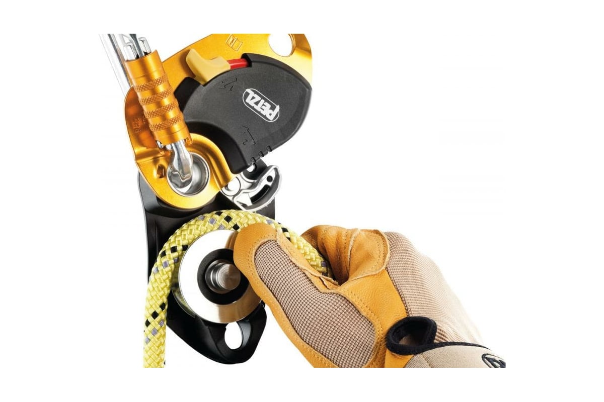 Блок-ролик с зажимом Petzl PRO TRAXION P51A - выгодная цена, отзывы ...