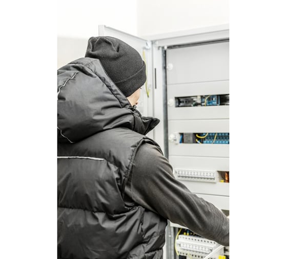 Жилет утепленный с капюшоном HOEGERT TECHNIK BORGER черный 2XL (56) HT5K920-2XL