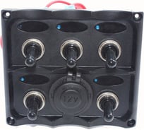 Панель бортового питания Skipper 5 переключателей, разъем прикуривателя, индикация SK-TF5J/S