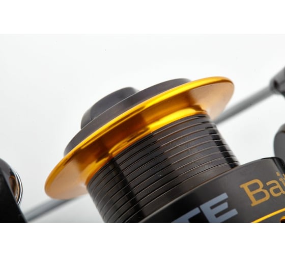 Безынерционная катушка SALMO Elite BAITFEEDER 8 30BR 8530BR