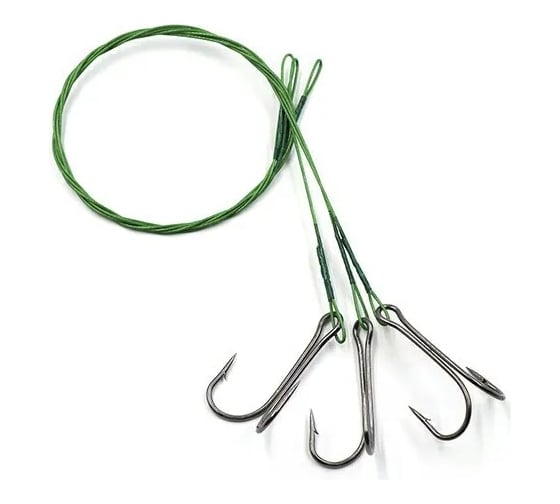 Стальной поводок с двойным крючком Namazu leader 1x7 nylon coated green, d-0.48 мм, l-40 см 7826 do N-LS48-40D2/0L 1