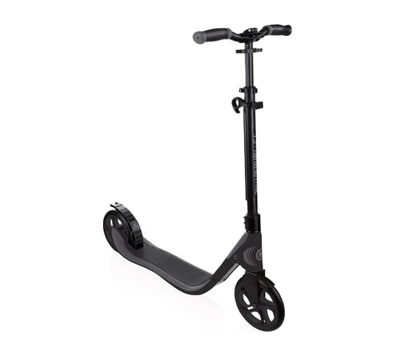 Самокат GLOBBER ONE NL 205, черный 477-108
