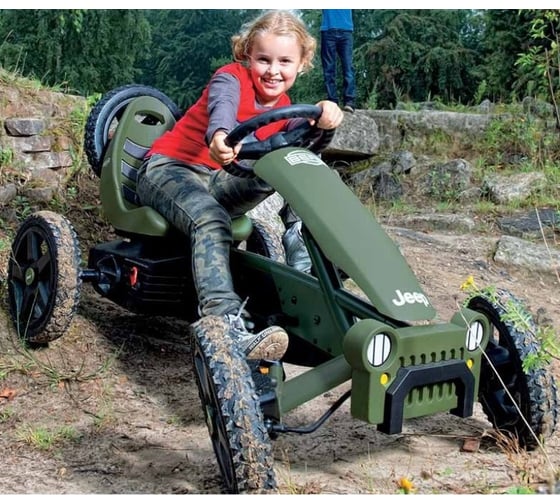 Веломобиль BERG Jeep Adventure pedal go-kart зеленый 24.40.10