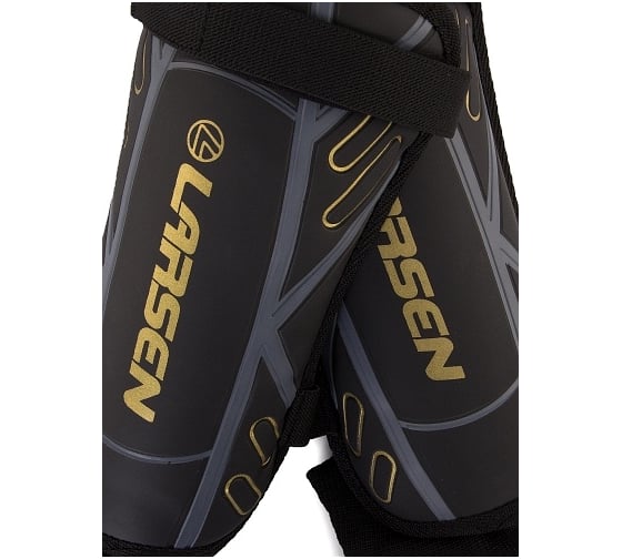 Футбольные щитки с защитой голеностопа Larsen 6890N черный, размер L 4690222137330
