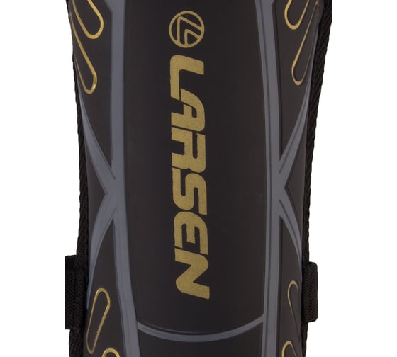 Футбольные щитки с защитой голеностопа Larsen 6890n черный, р.S 4690222137354