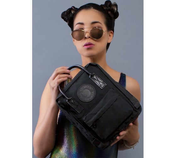 Рюкзак Fjallraven Kanken №2 Mini Black Edition, черный, 20х13х29 см, 7 л F24261-550