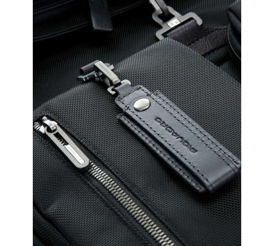 Рюкзак Piquadro Brief 15.6", черный, 42.5x33x18 см CA4532BR/N