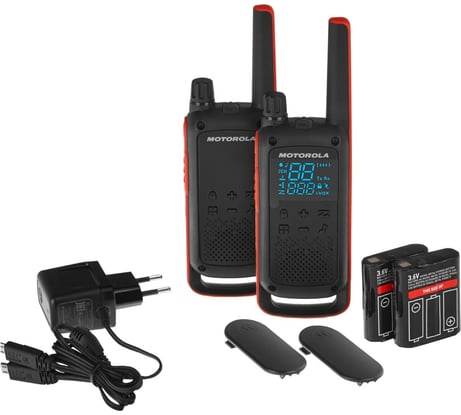 Комплект из двух радиостанций Motorola T82 TALKABOUT B8P00811EDRMAN B8P00811EDRMAW