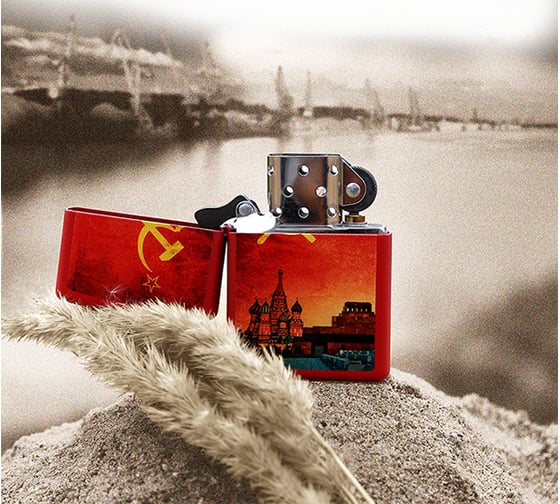 Зажигалка Zippo Красная Москва, с покрытием Red Matte, 38x13x57 мм, 233 SOVIET DESIGN